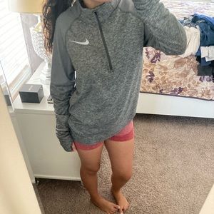 NIKE turtle neck running sweater DRI FIT